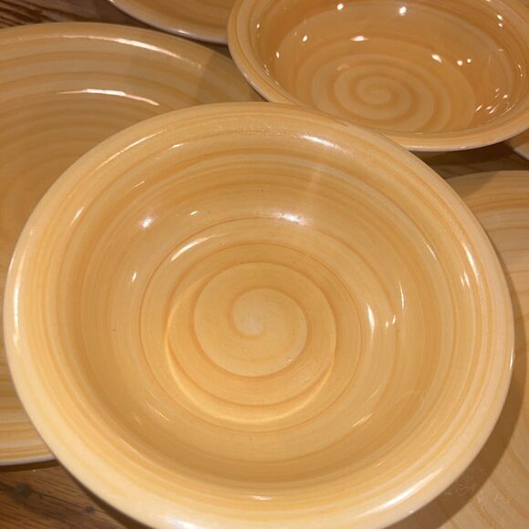 SIX PIECE Set Philippe Richard Golden Swirl - 4 Dinner Plates - 2 Cereal Bowls!! - Picture 3 of 9